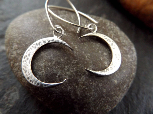 Silver Crescent Moon hammered circle dangle earrings , moon drop earrings